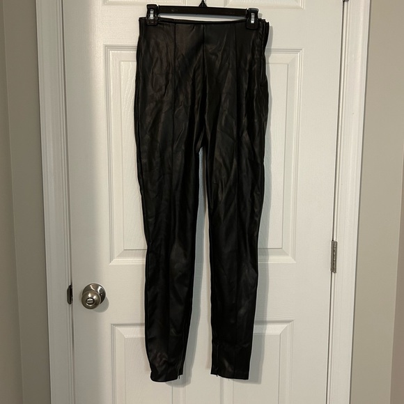 Zara Faux Leather Cigarette Leggings, M‎ - Picture 2 of 13